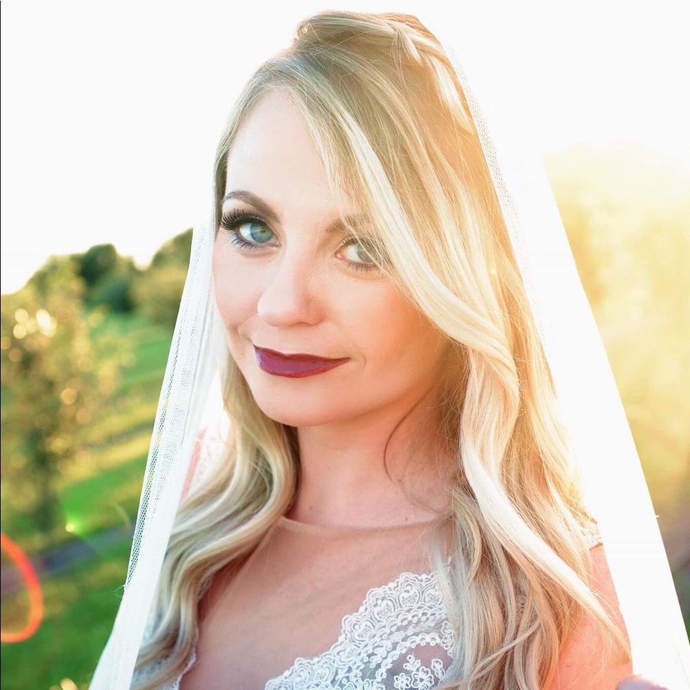 Meet your Posher, Kristin