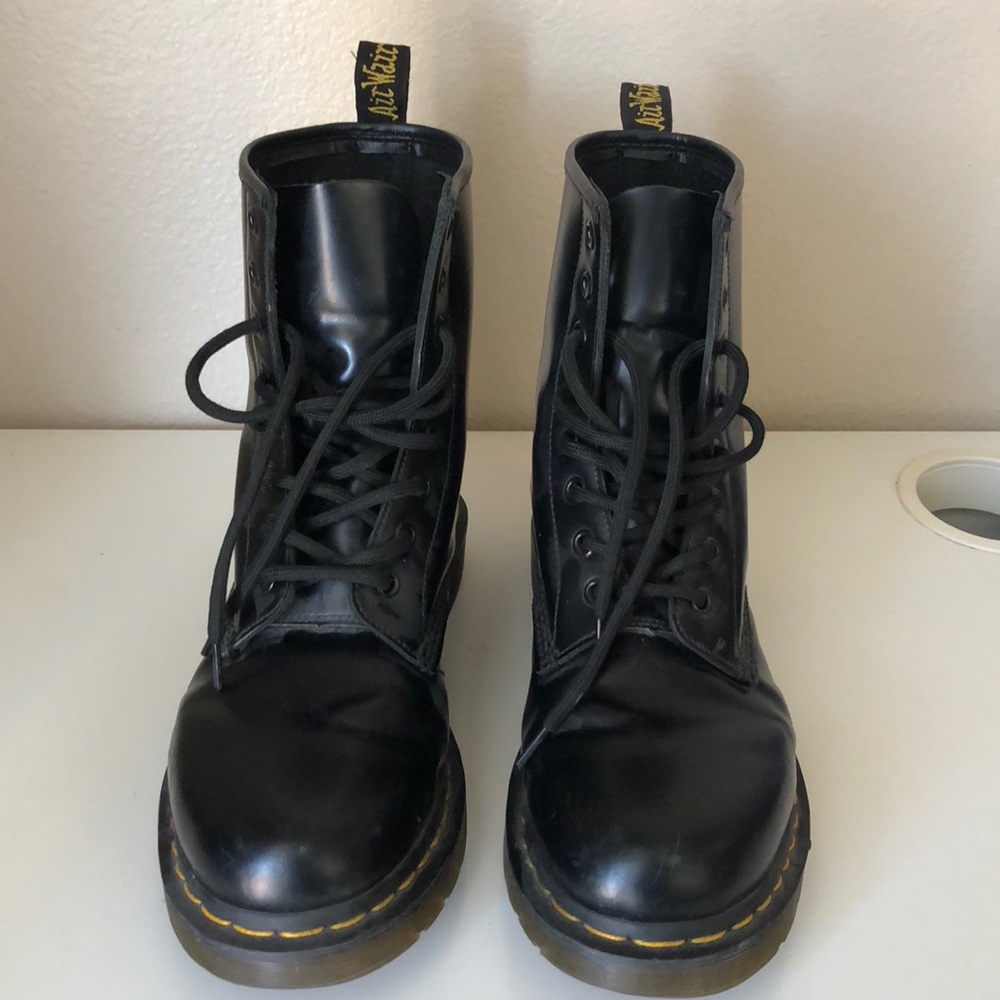 Dr. Martens Women’s Size 8
