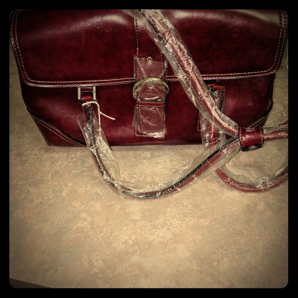 Gorgeous trendy purse