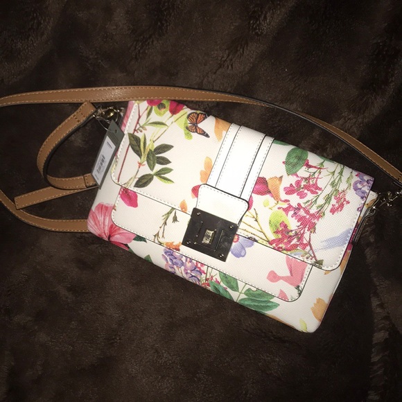 💖🌺Garden inspired clutch💖🌺 - Picture 2 of 6