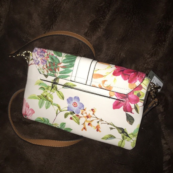 💖🌺Garden inspired clutch💖🌺 - Picture 3 of 6