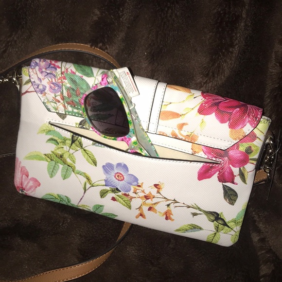 💖🌺Garden inspired clutch💖🌺 - Picture 4 of 6