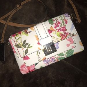 💖🌺Garden inspired clutch💖🌺