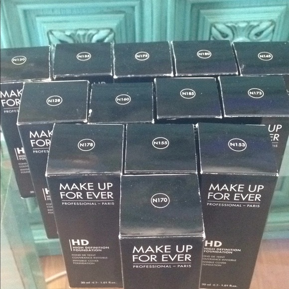 πHP!!!π Make Up Forever HD Foundation Full Size - Picture 2 of 2