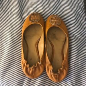 Tory Burch Leather Ballet Flat | Size 8 -Tan, Gold
