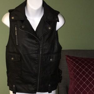 Jou Jou Black Faux Leather Moto Vest Sz M