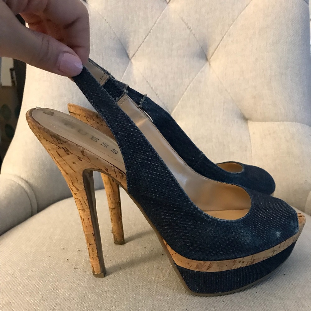 Guess denim pump
