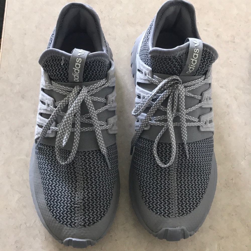 NICE CONDITION Adidas Tubulars!