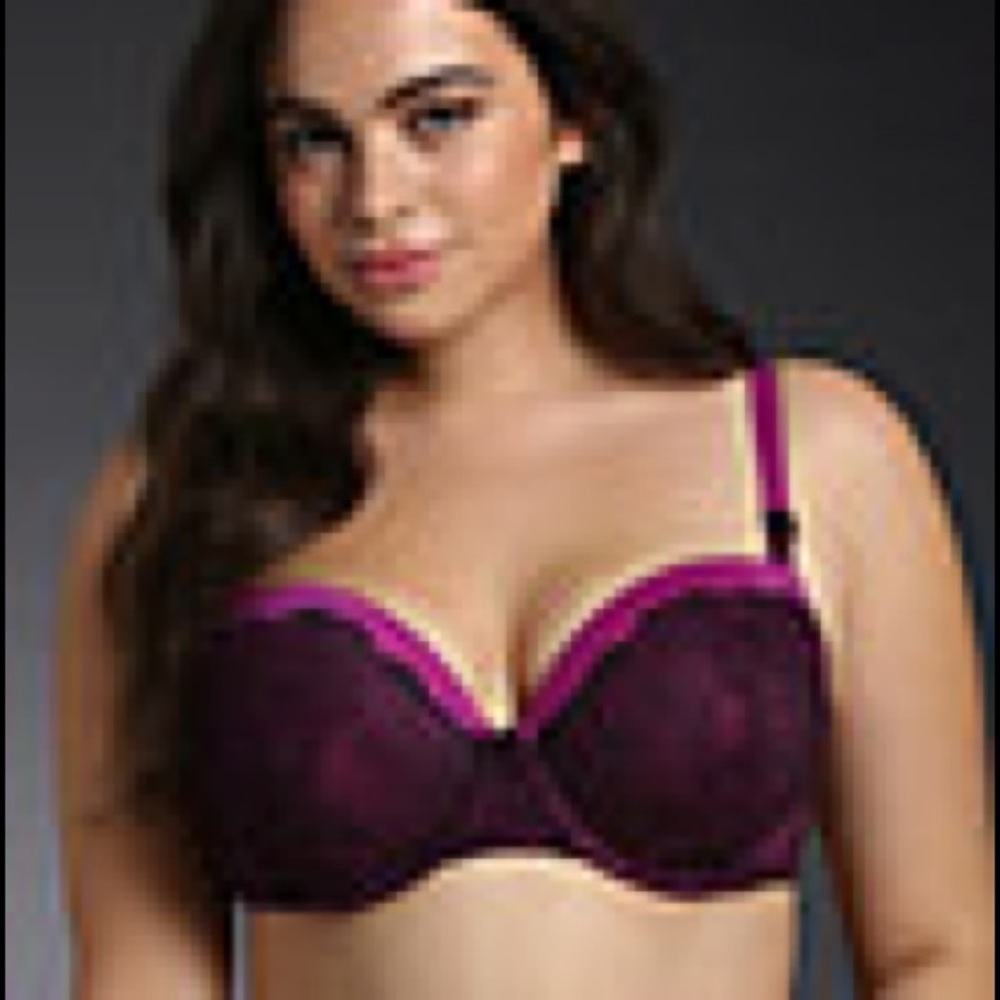 Torrid Lace Trimmed Push Up Demi Bra-New Size 44B