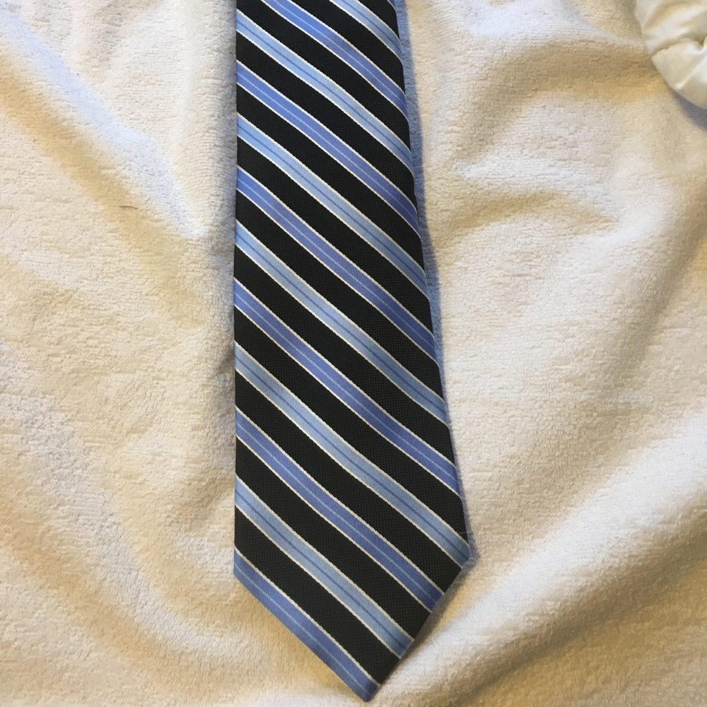 like new condition ties!