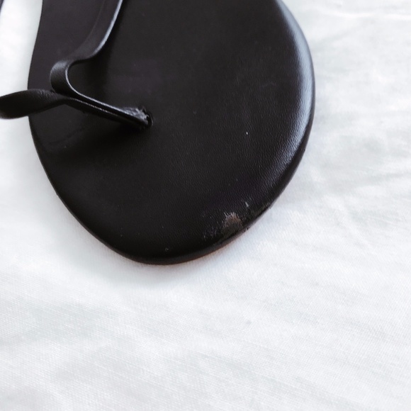 Splendid Madrid Flip Flop in 7.5 - Picture 3 of 8