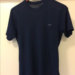 Patagonia mens small running shirt