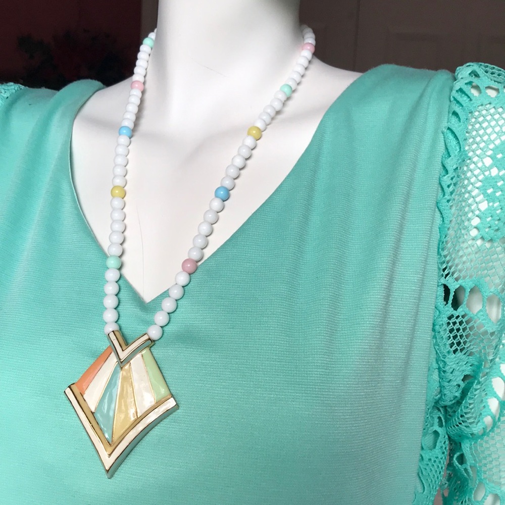 vintage pastel gold beaded medallion bold necklace