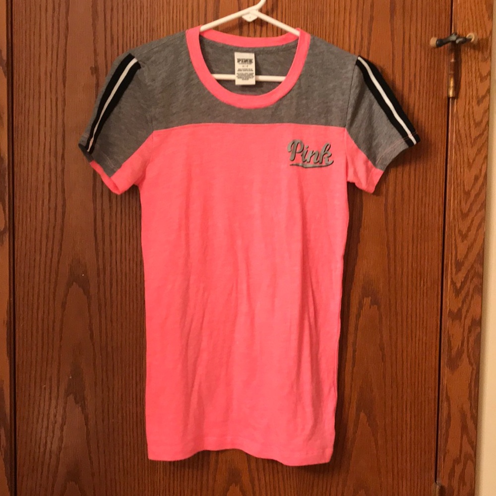 Victoria secret pink t-shirt small