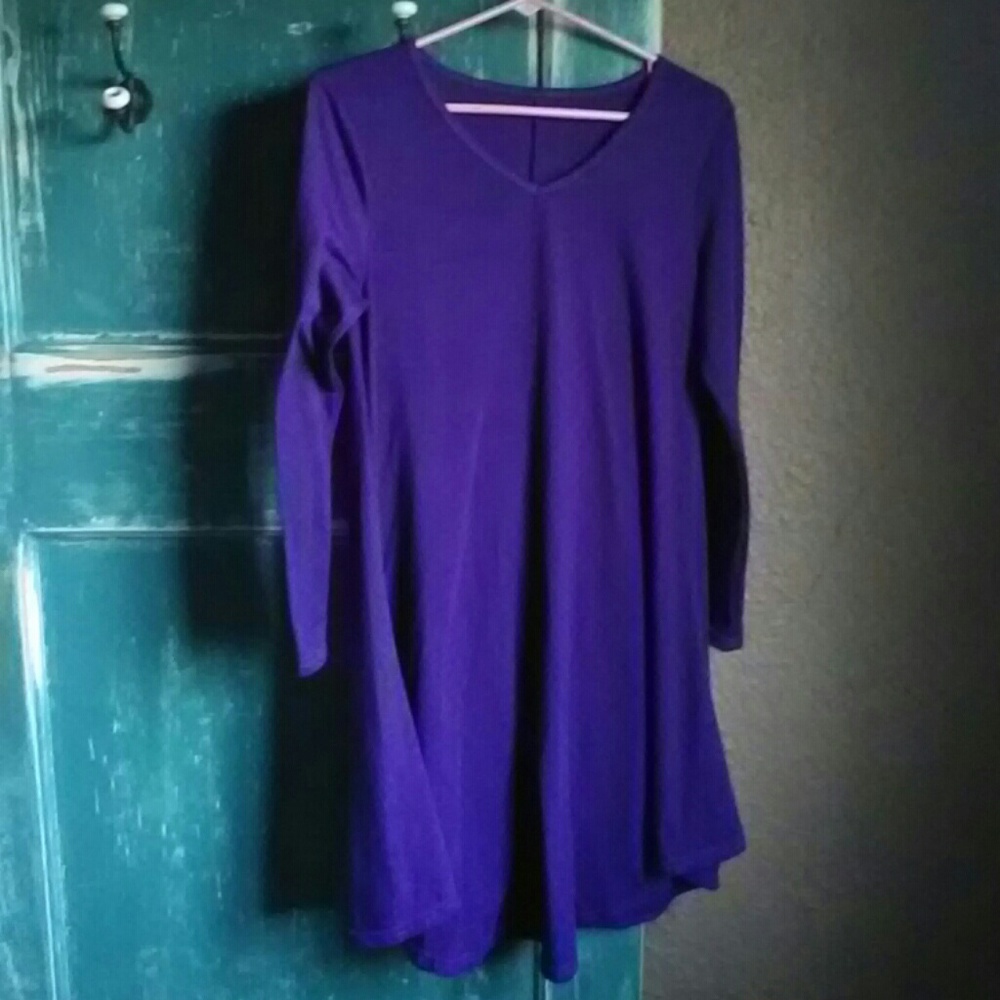 Long sleeve t-shirt dress