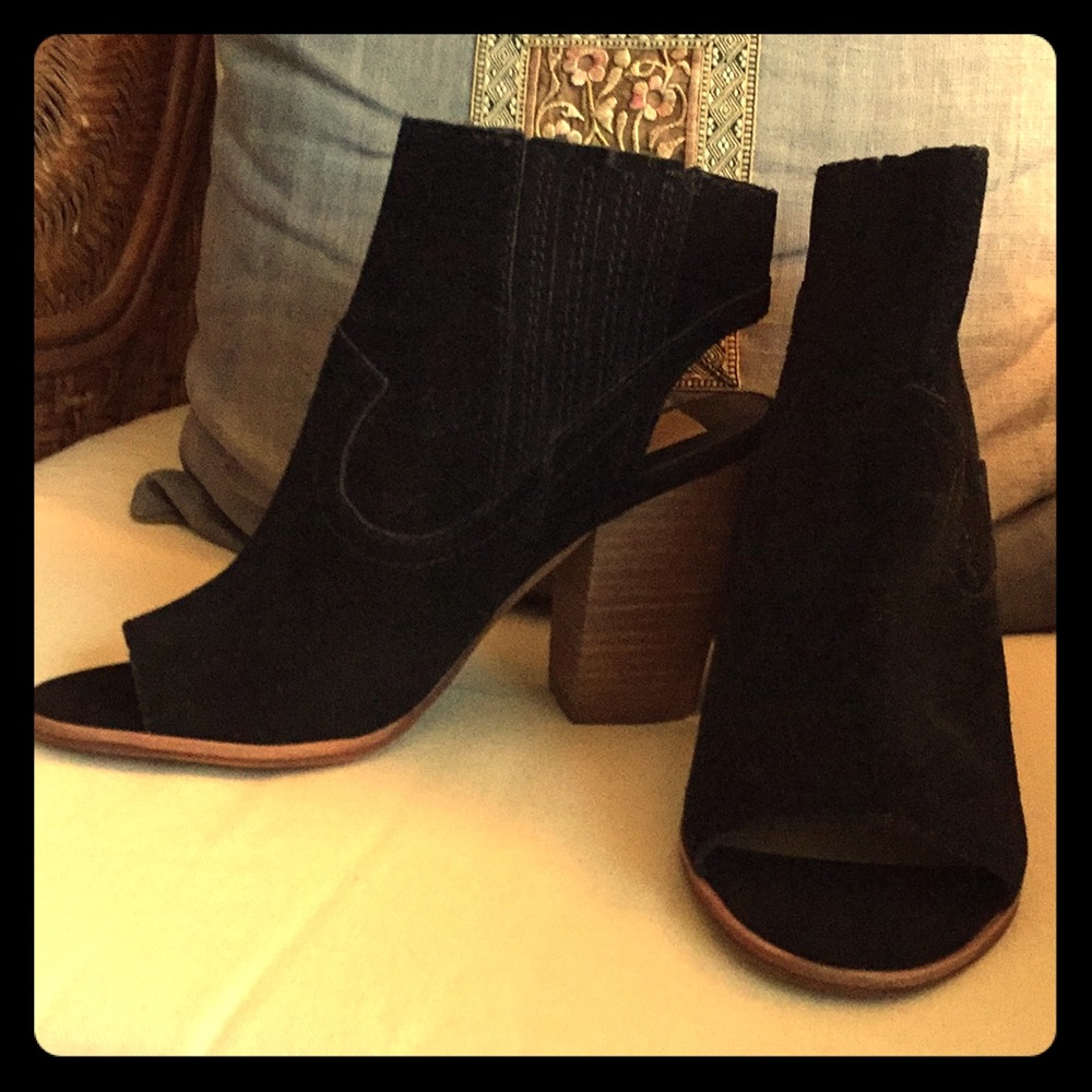 Dolce Vita Peep Toe Wedge Suede Booties