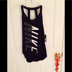 Nike BREATHE Dry-Fit Technology XS