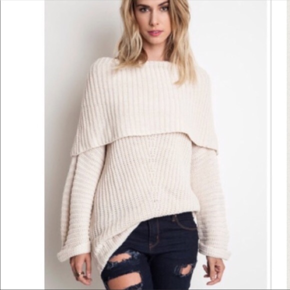 ✨LAST ONE✨Cowl neck oversized sweater - Picture 3 of 3