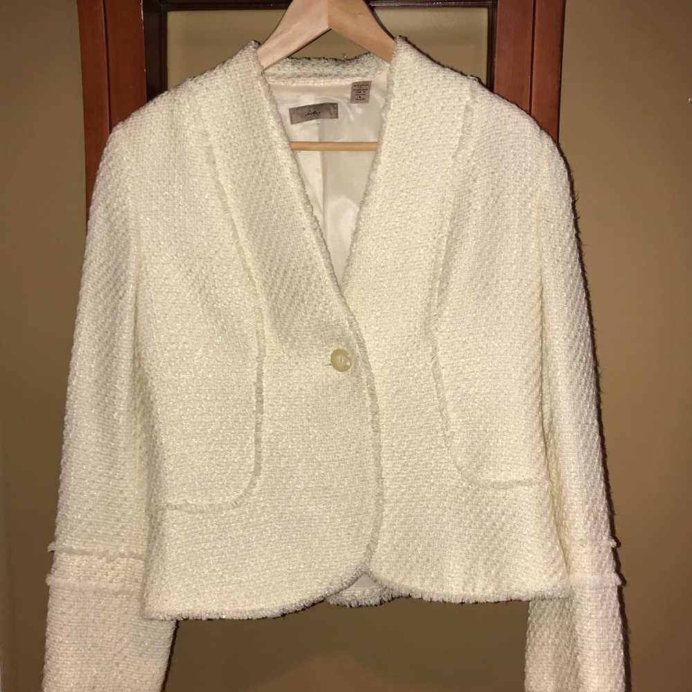 I.e. ladies white blazer