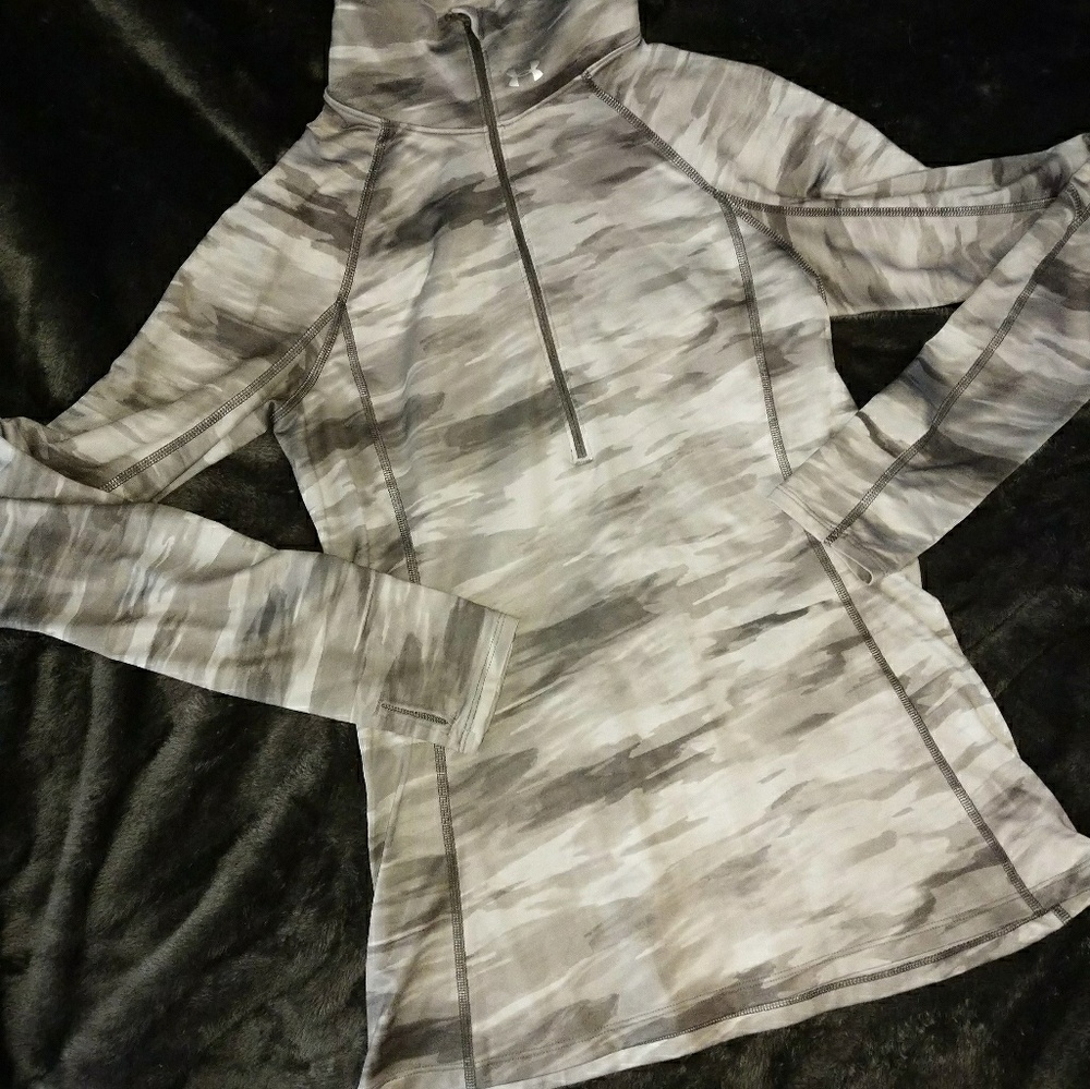 Under Armour Women's Cold Gear Fitted Pullover