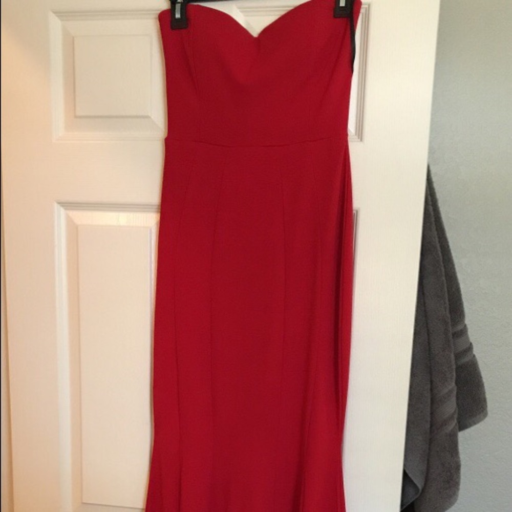 red strapless dress
