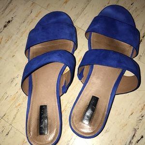 Bought from Nordstrom. Halogen brand.