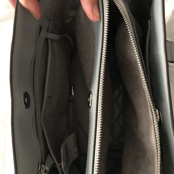 Michael Kors Dusty Blue leather satchel - Picture 8 of 8