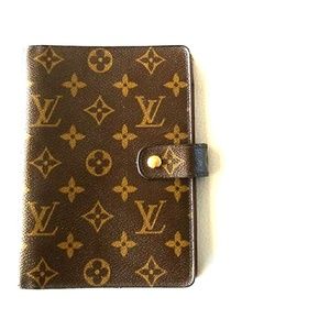 Authentic Louis Vuitton MM Agenda in Mono