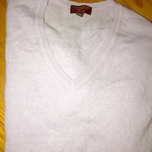100% CASHMERE V NECK SWEATER.
