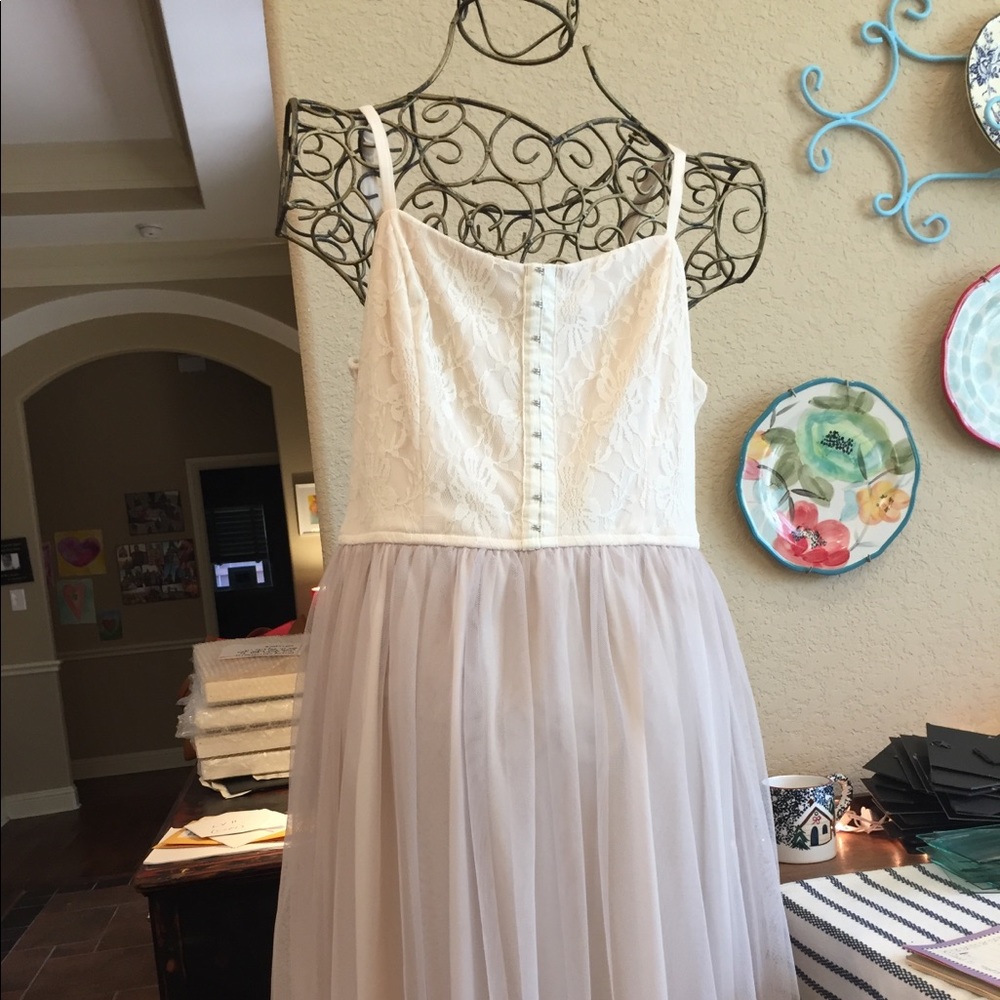 Target dress that looks (vintage).