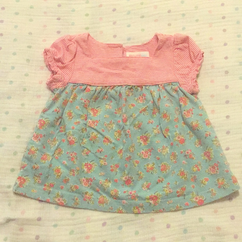 Baby floral top