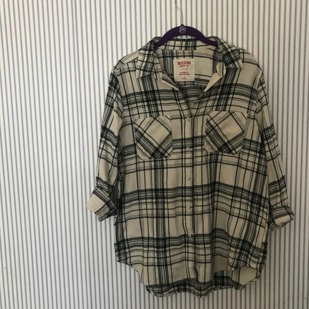 White & black plaid shirt
