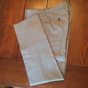 Producer men’s dress paint