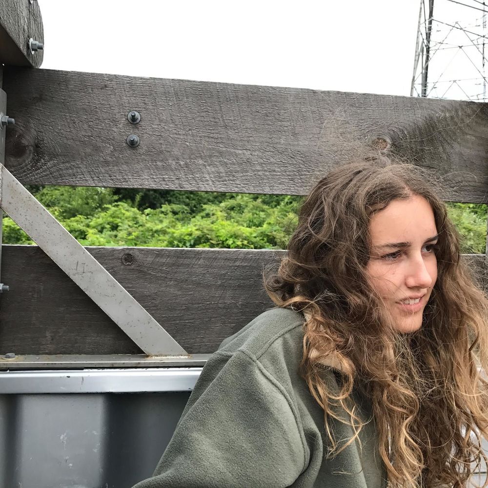 Meet your Posher, Bea