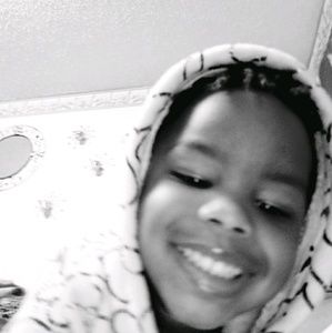 Meet your Posher, Corey