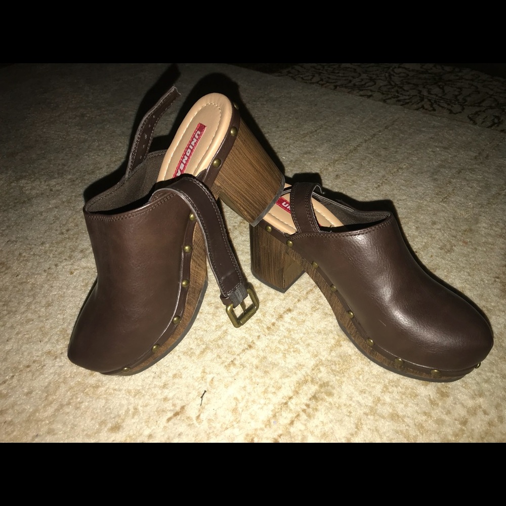 Union bay shoes never used