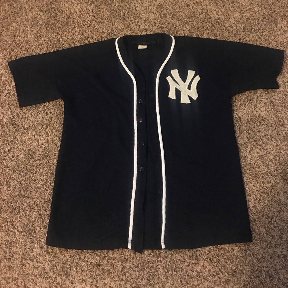 New York baseball tee