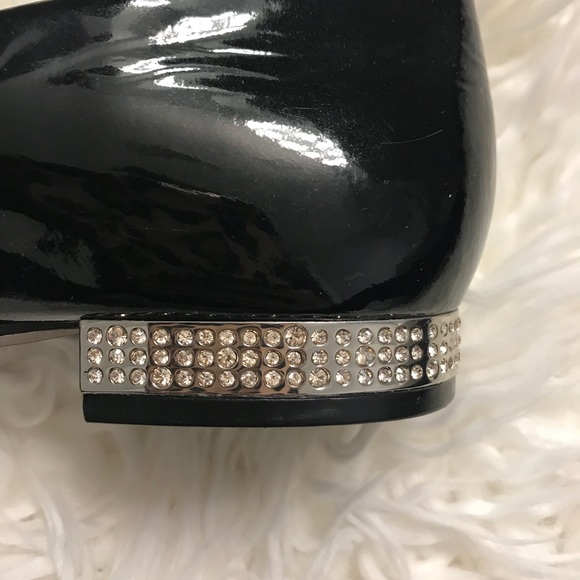 Black Tory Burch flats with studded heel - Picture 7 of 7