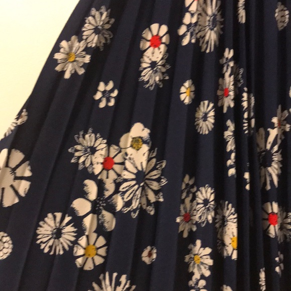 Jason Wu Foral Print Pleated Skirt - Picture 2 of 4