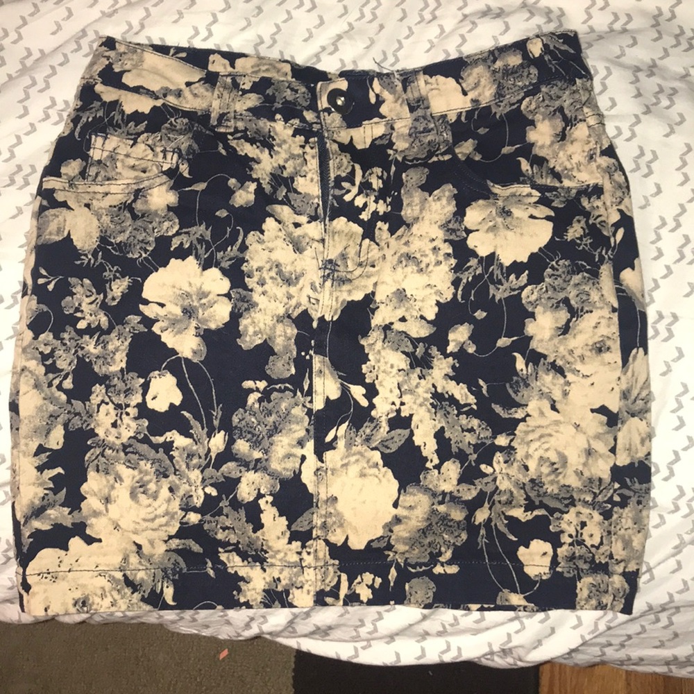BRAVE SOUL MINI SKIRT