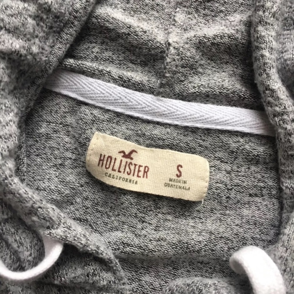 Hollister gray cropped jacket