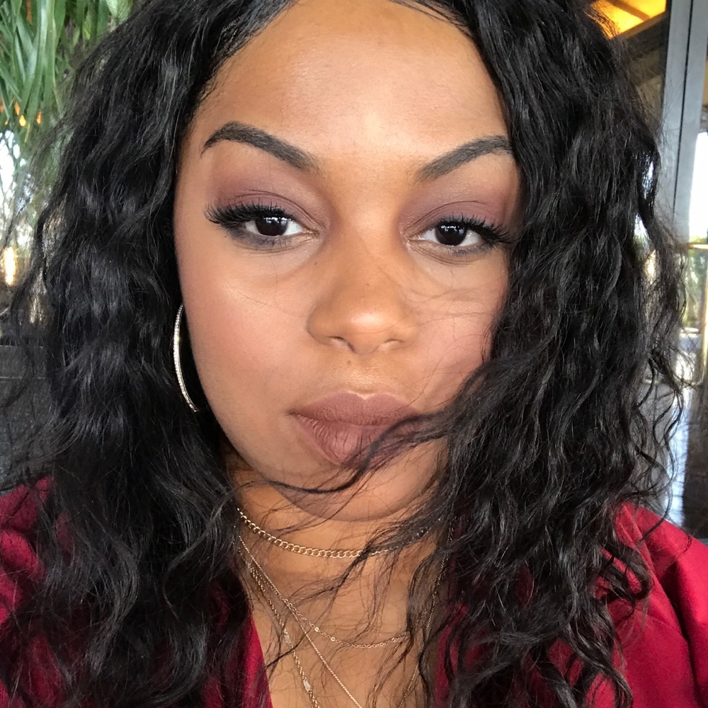 Meet your Posher, Fiona