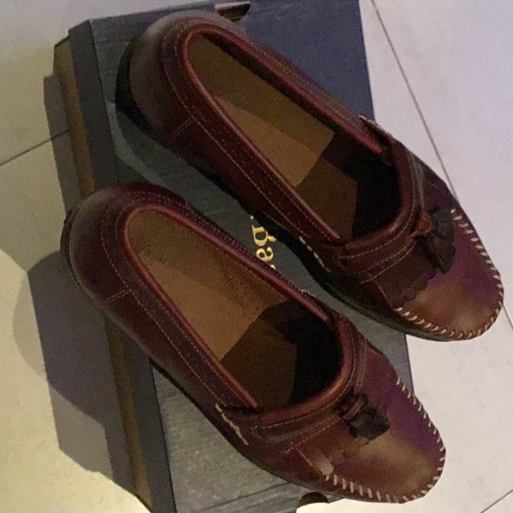 genuine leather upper,rubber outsole