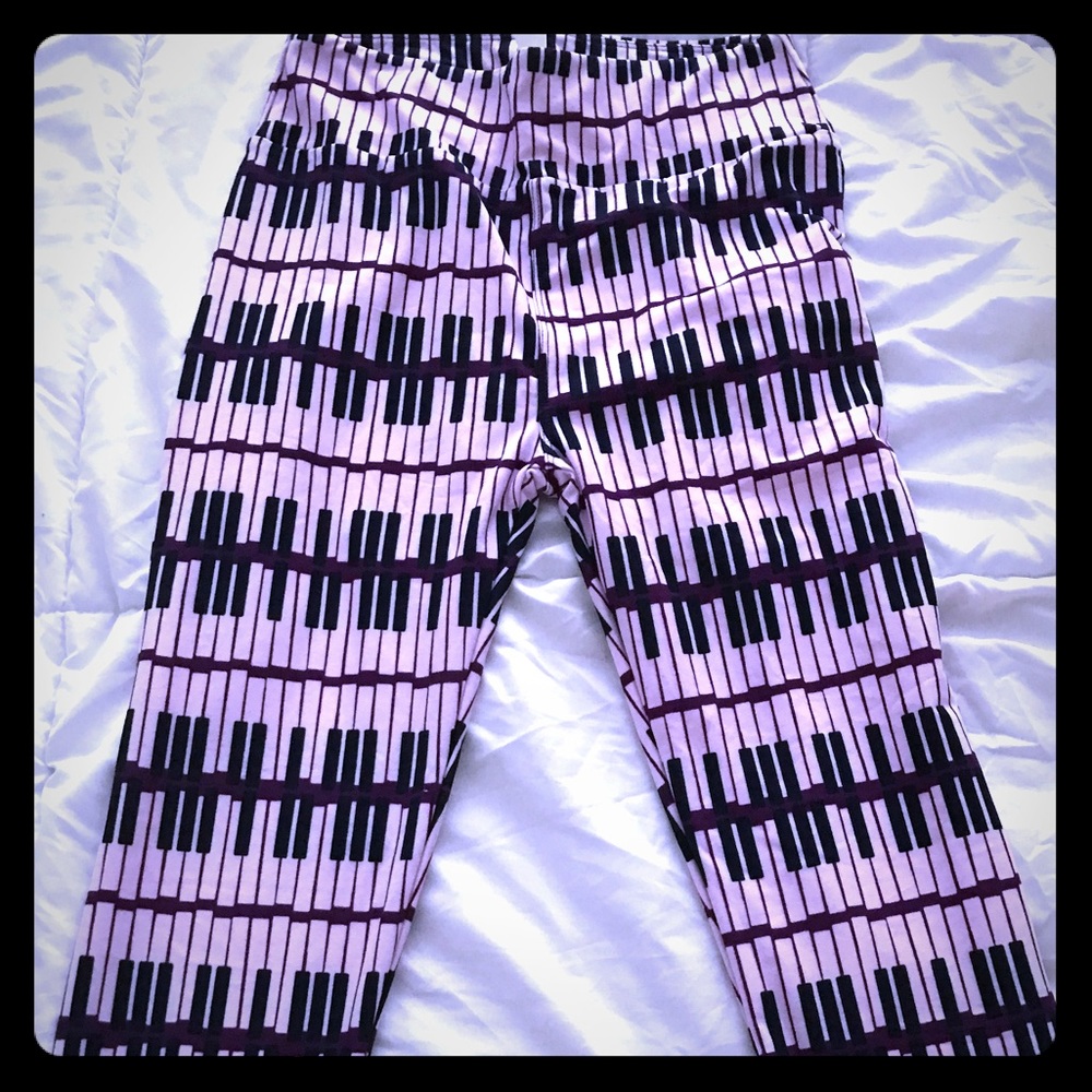 LulaRoe Piano Leggings
