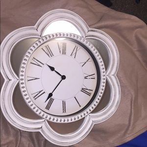Brand New vintage flower clock