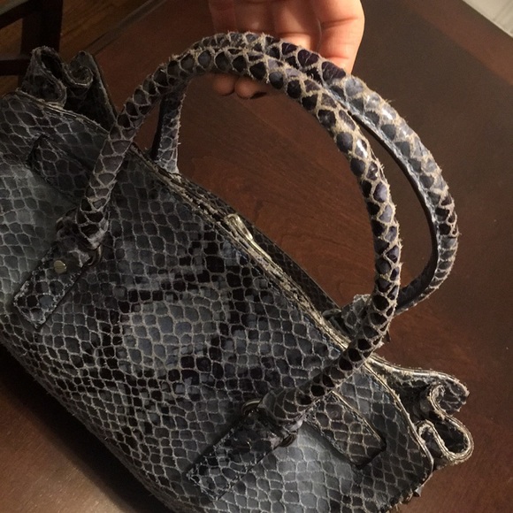 Michael Kors Hamilton python tote & wristlet - Picture 3 of 8