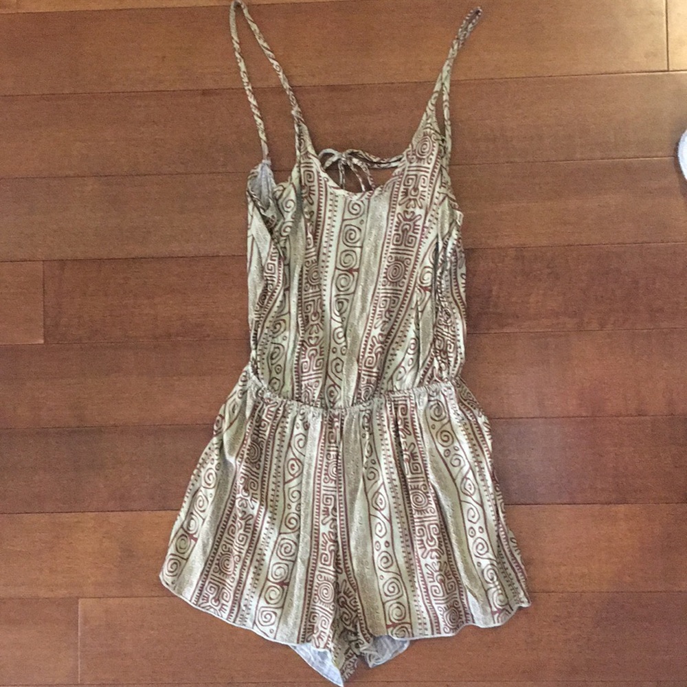 Open back romper - Picture 2 of 7