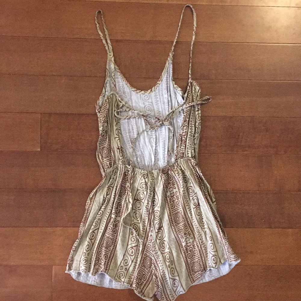 Open back romper - Picture 1 of 7