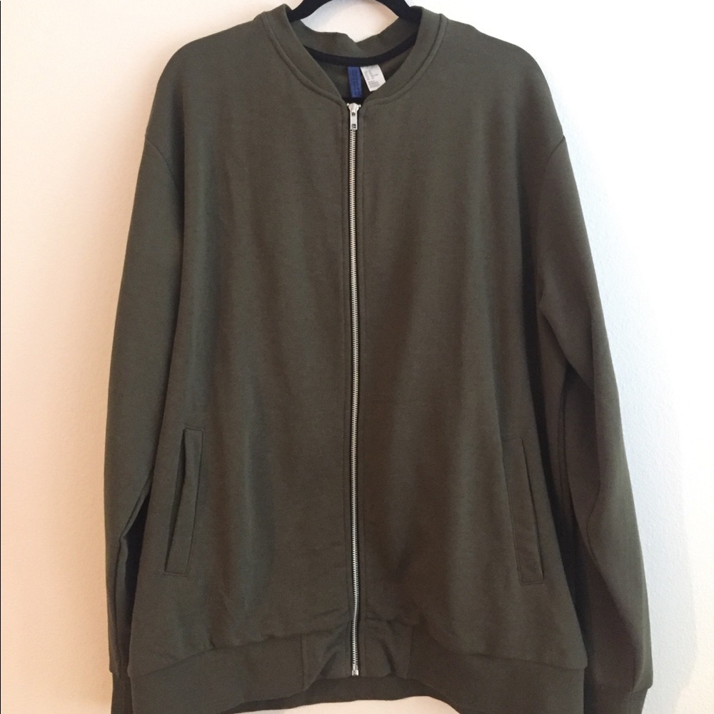 H&M divided green zip up cardigan