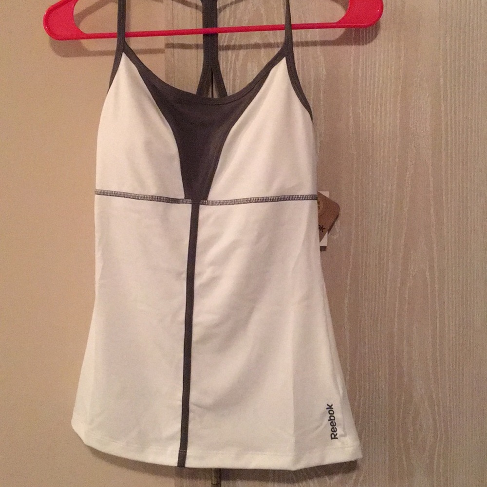 Women's Reebok Tank Top Built in Bra - NEVER WORN